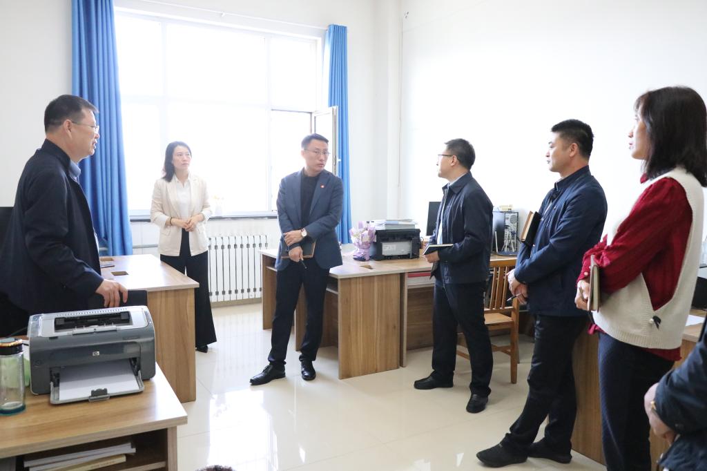 研究生部、教师发展中心调研现场